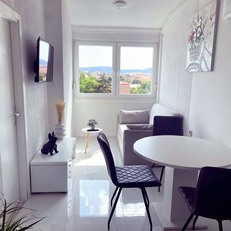 Apartman Moon 扎达尔 外观 照片